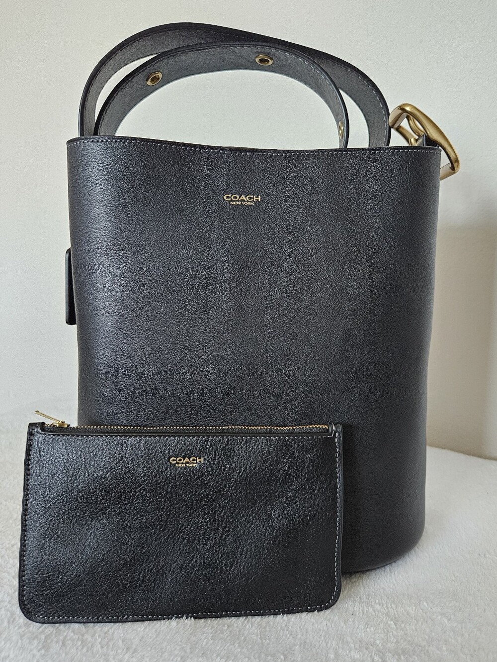 Coach Bleeker Bucket Bag - Black - Picture 13 of 15